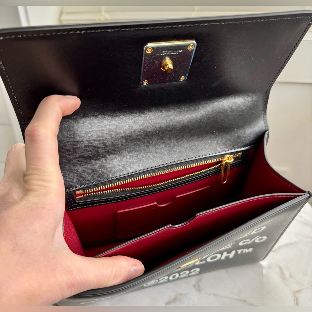 Off-White Virgil Abloh Bag [collectible] - Picture 8 of 9